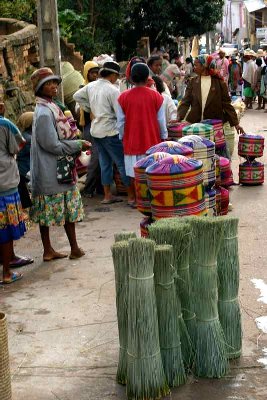 Raphia, un mot d'origine malgache.